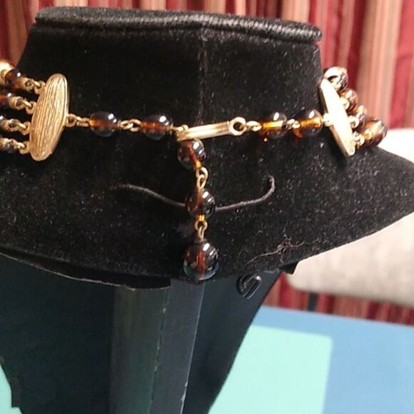 Faux Tiger Eye Graduated Shapes  & Sized Beads Multiple Strands Gold Tone - Picture 4 of 11